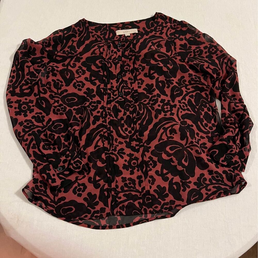 LOFT sheer blouse petite medium